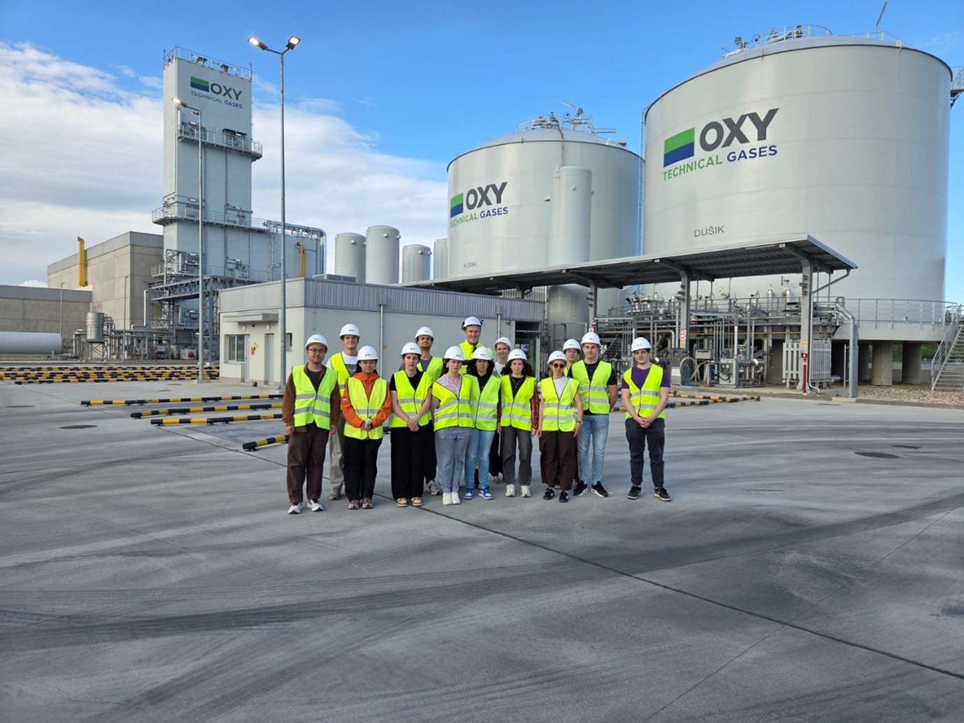 Students visit the OXY Technical Gases plant in Velika Gorica